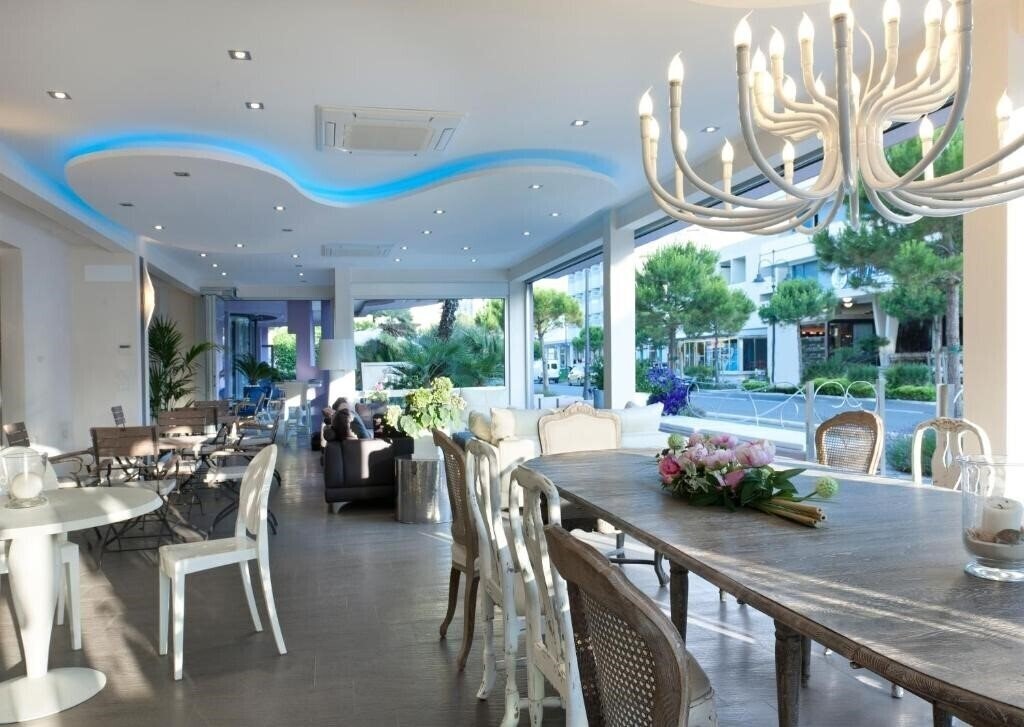 Фотография Lungomare Hotel (Cesenatico) 4*