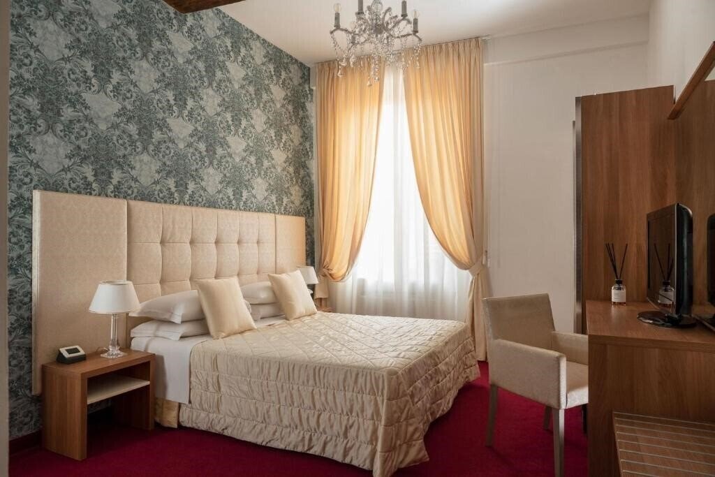 Картинка Albergo Rossini 1936 4*