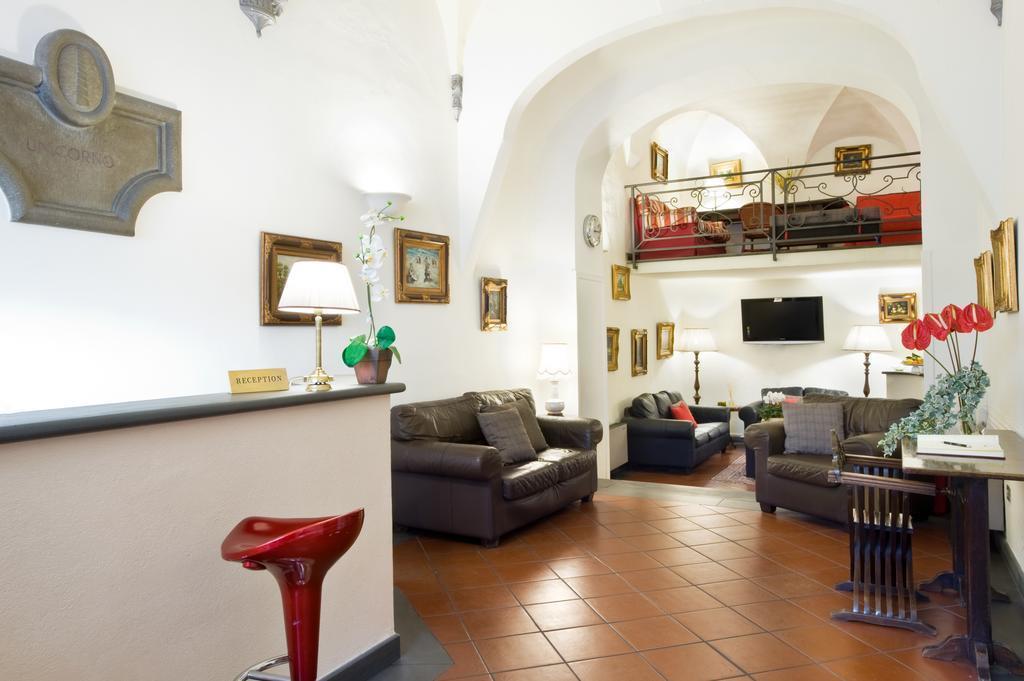 Отель Unicorno 3*