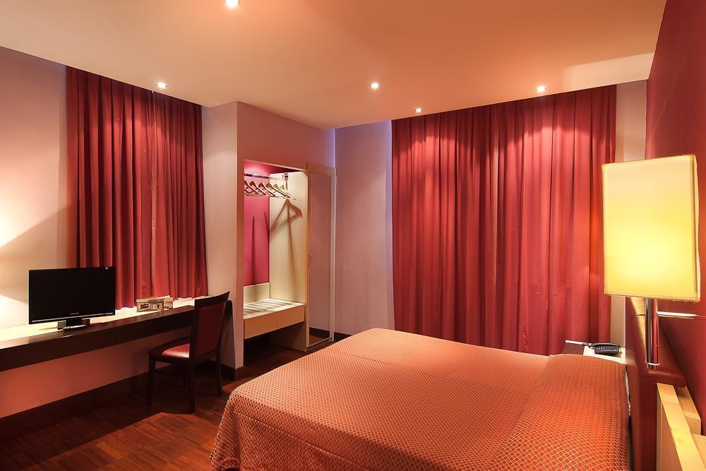 Фото Leonardo Da Vinci 4*