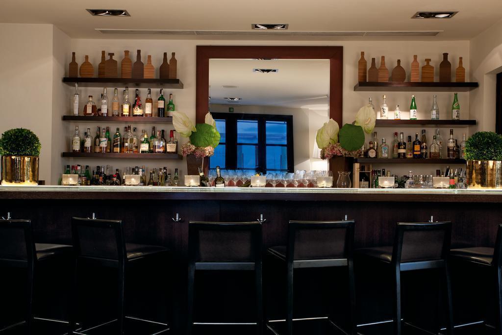 Фотография GALLERY ART HOTEL (ex. Gallery Hotel Art) 4*