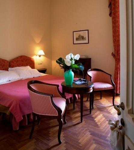 Фотография Plaza e de Russie 4*