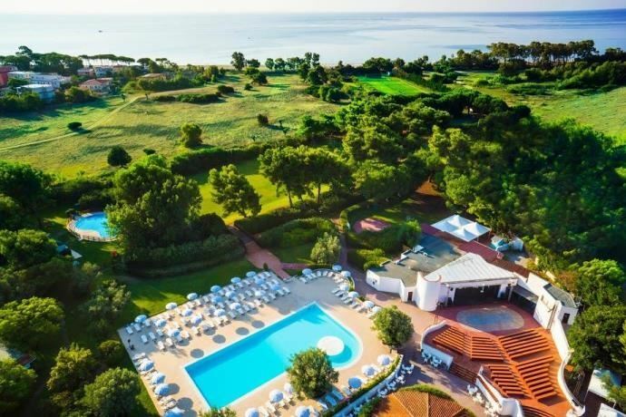 Отель Th Simeri 4*