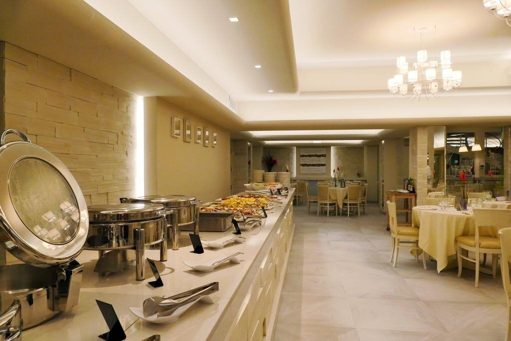 Изображение Scoglio Della Galea Resort 4*