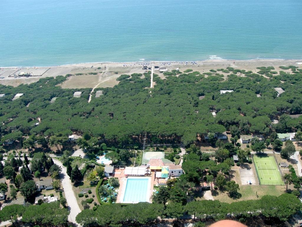 Фотография Italy Village (ex. La Serra Holiday Village & Beach Resort, La Serra Resort Italy Village) 4*