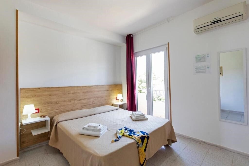 Фото Calabrisella 3*