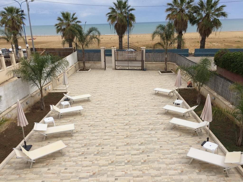 Фото Costa Del Sole 3*