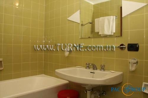 Отель Zodiac 3*