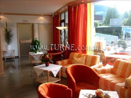 Отель Petrus 4*