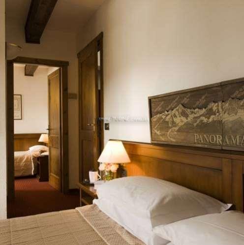 Отель Dei Camosci 2*