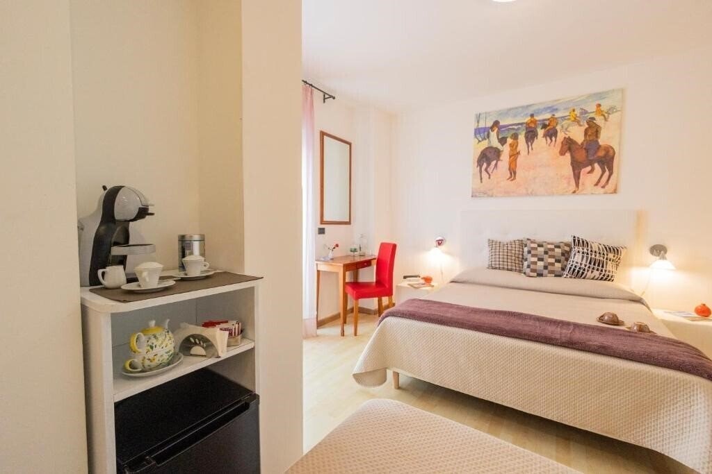 Фото Paistos Hotel (Paestum) 3*