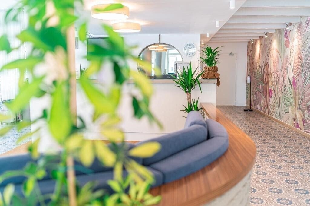 Отель Pigalle 3*