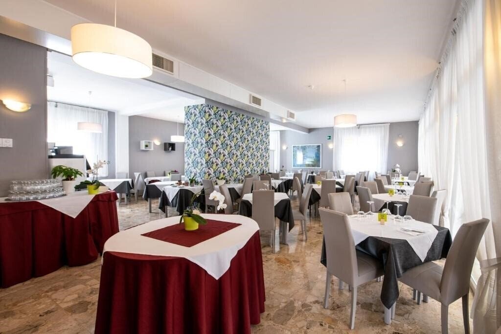 Изображение Anny 3*