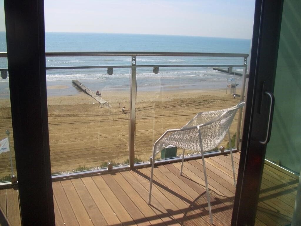 Изображение Cesare Augustus 4*