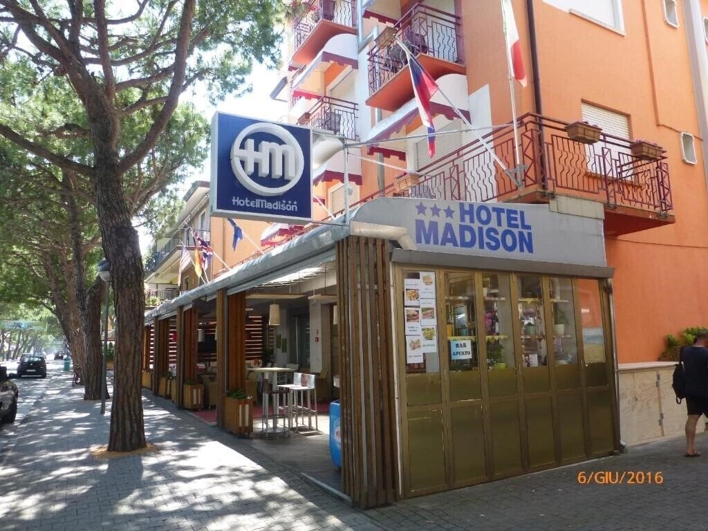 Картинка Madison 3*