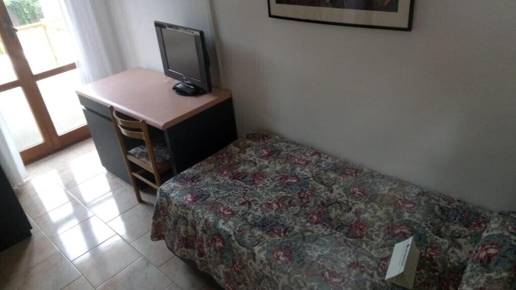 Отель Maxi Heron 3*