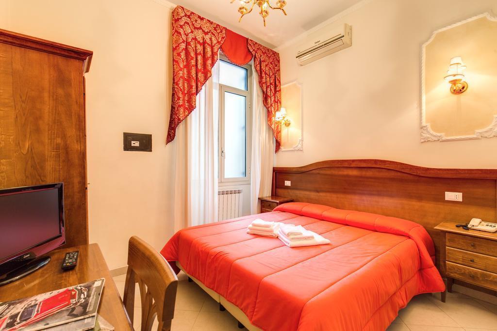 Отель Cambridge 4*