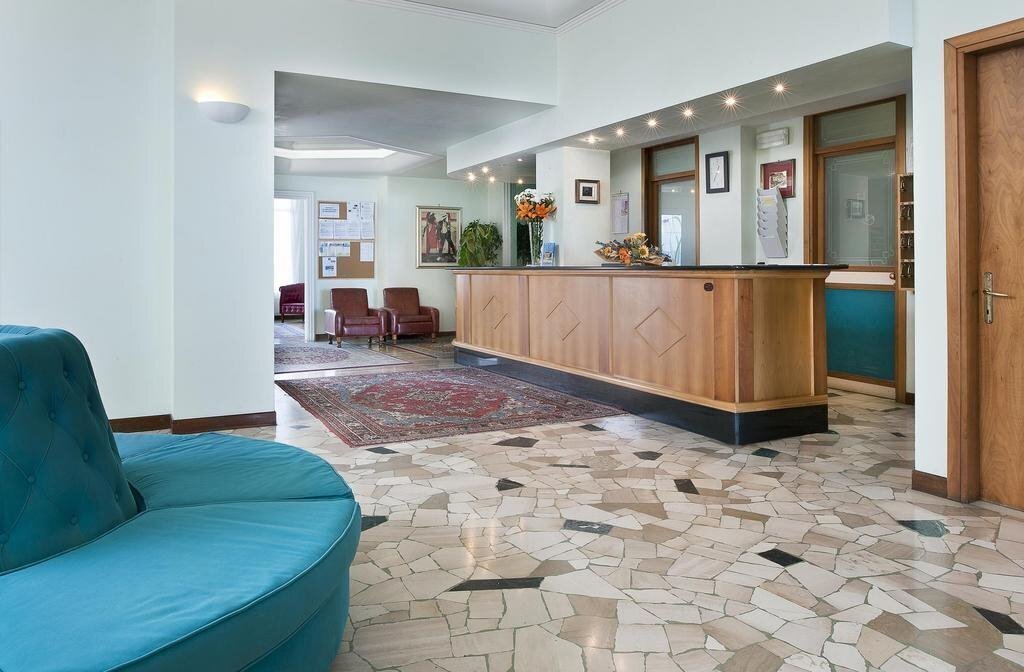 Изображение London 3*