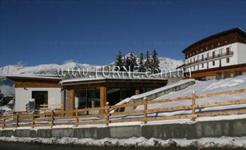 Отель Grand Hotel Besson 3*