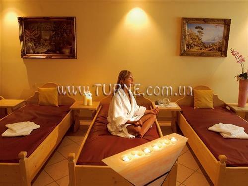 Отель Sporthotel Winkler 3*