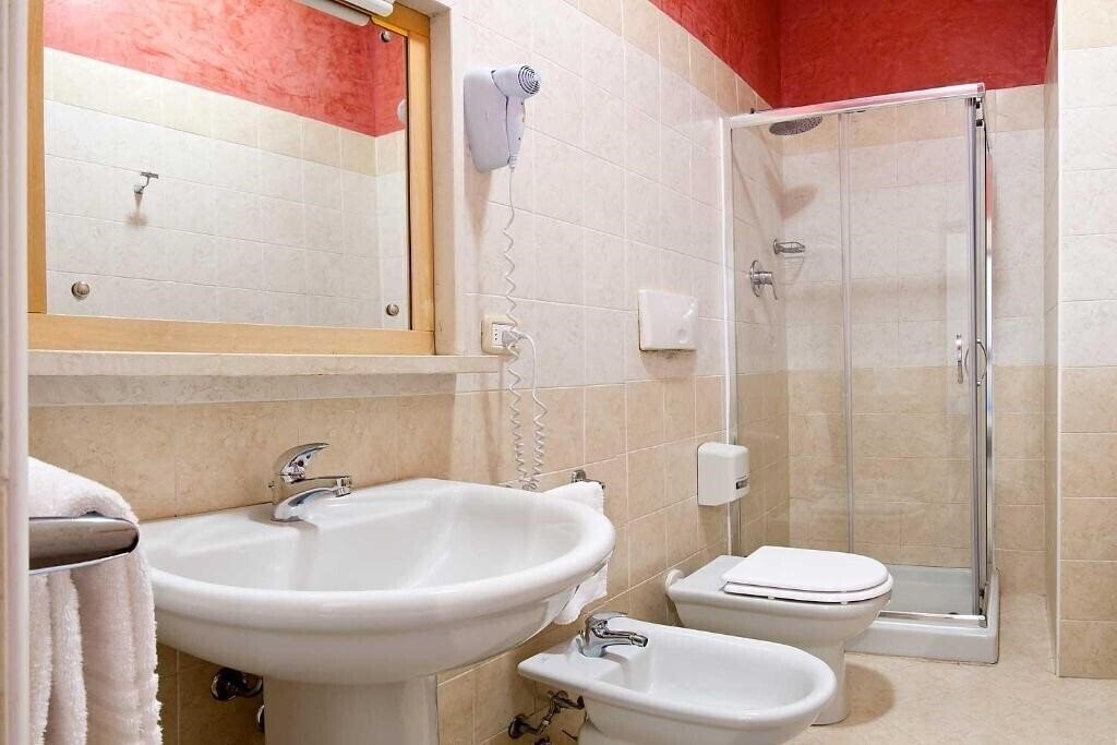 Картинка Des Bains Hotel (Pesaro) 3*