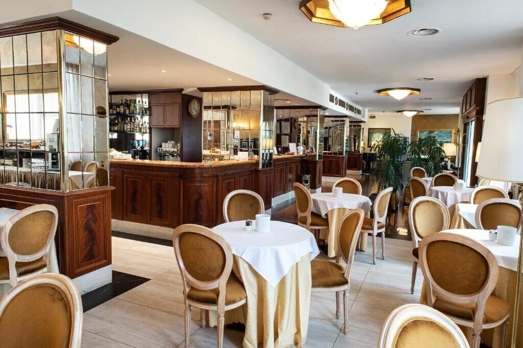 Изображение Alga 3*