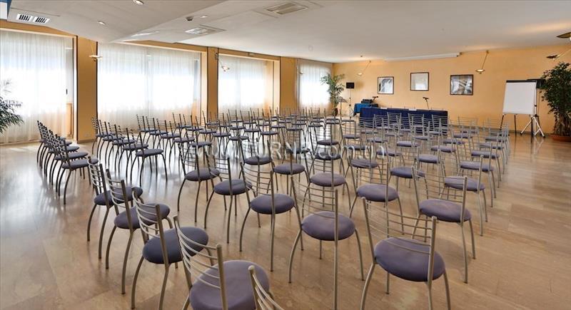 Картинка Continental Como 3*