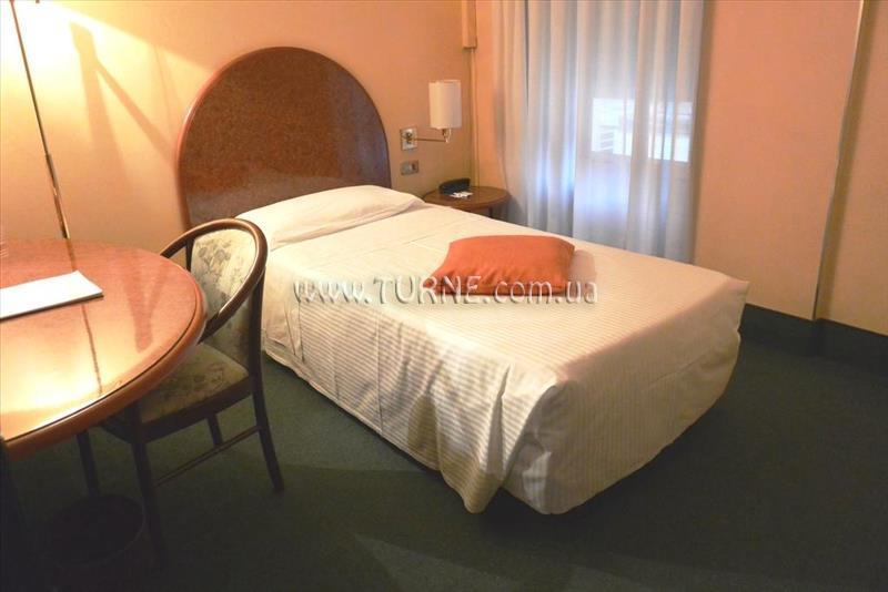 Фото Continental Como 3*