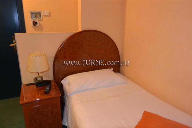 Отель Continental Como 3*