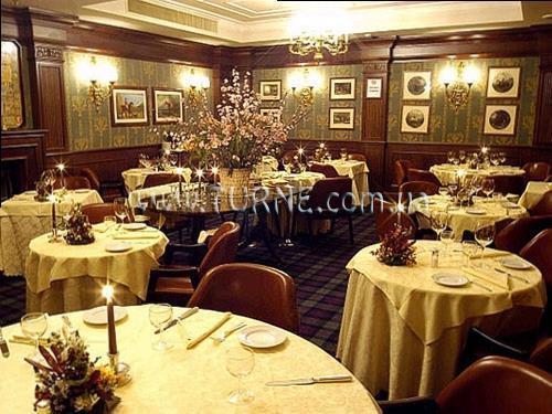 Отель Carlton Baglioni 5*