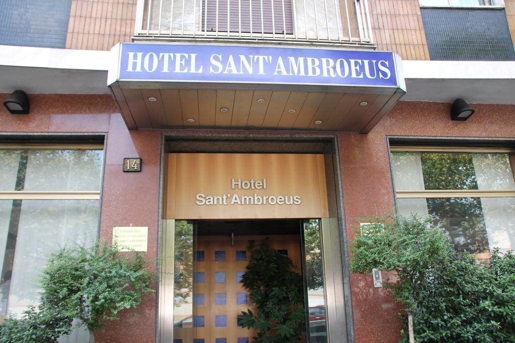 Отель Sant'Ambrous Hotel 3*