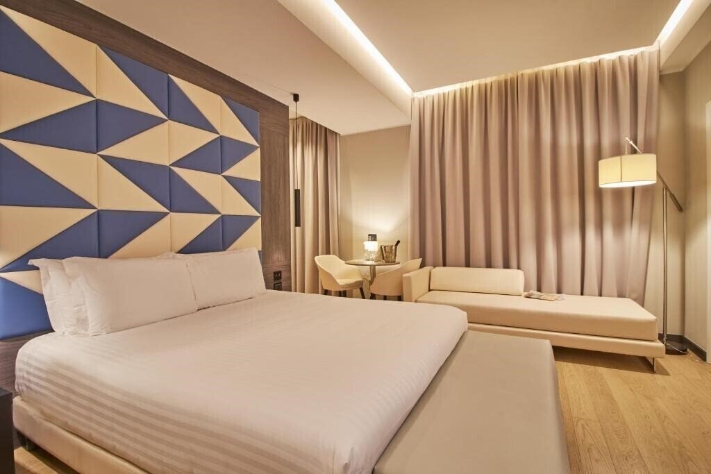 Картинка Ih Milano Ambasciatori 4*