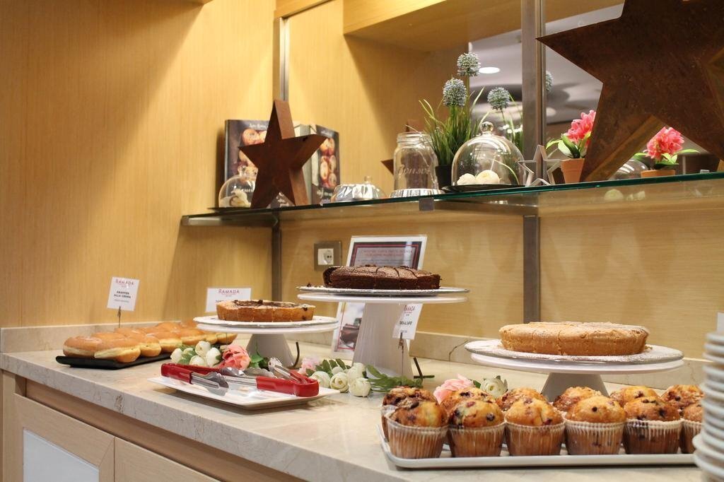 Фото Ramada Plaza Milano 4*