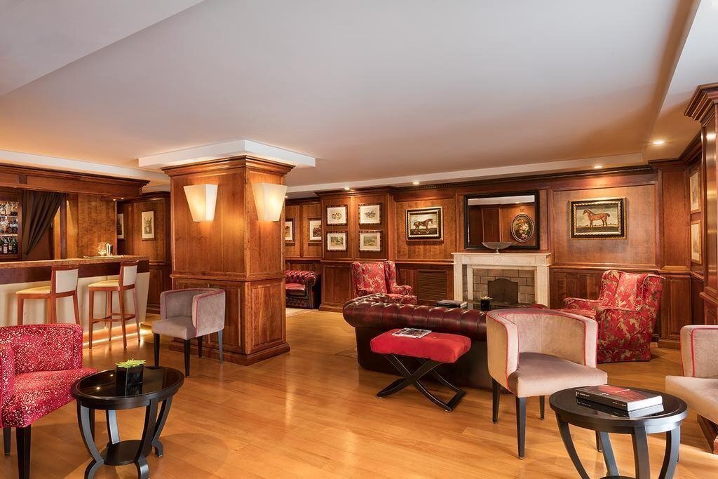 Фото Hotel De La Ville 4*