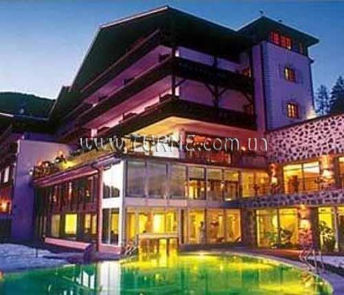 Отель Romantik Hotel 3*