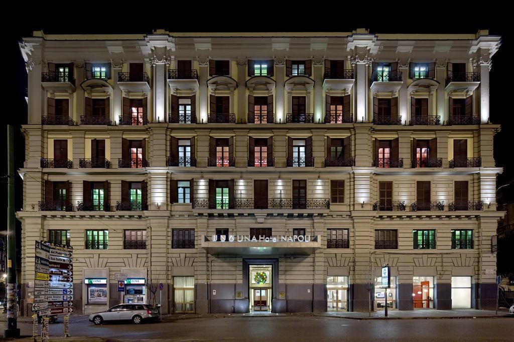 Отель Una Hotel Napoli 4*