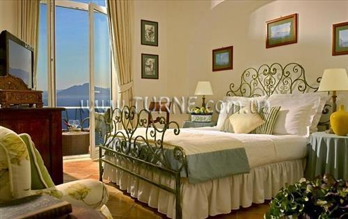 Фотография Caesar Augustus 5*