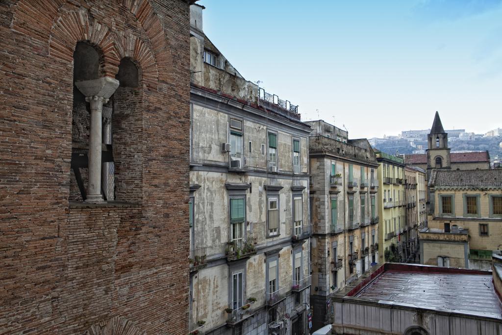 Отель Neapolis 3*