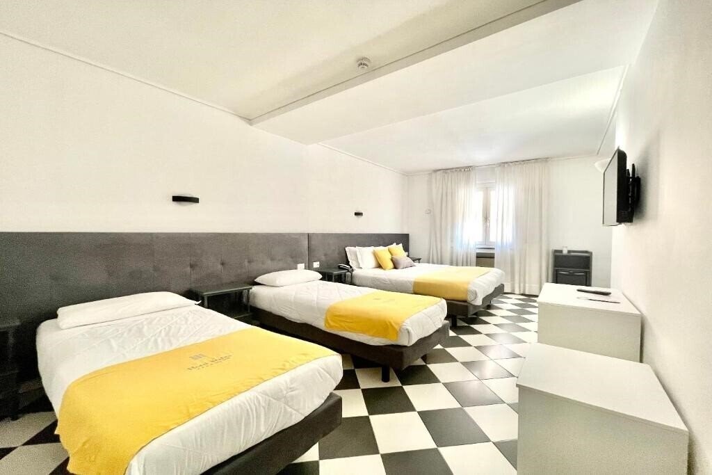 Фото Hotel Stabia 4*