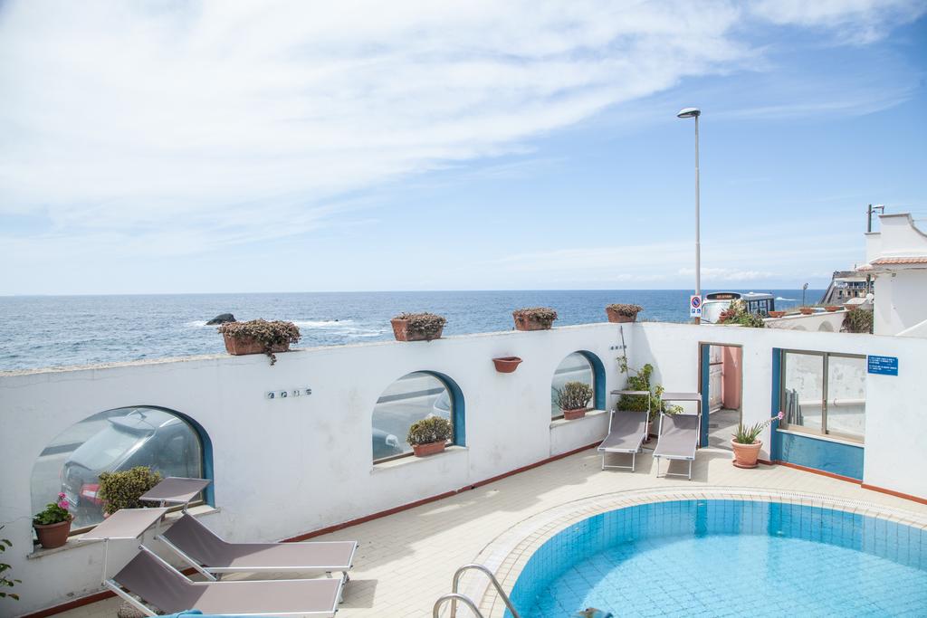 Отель Santa Lucia 3*