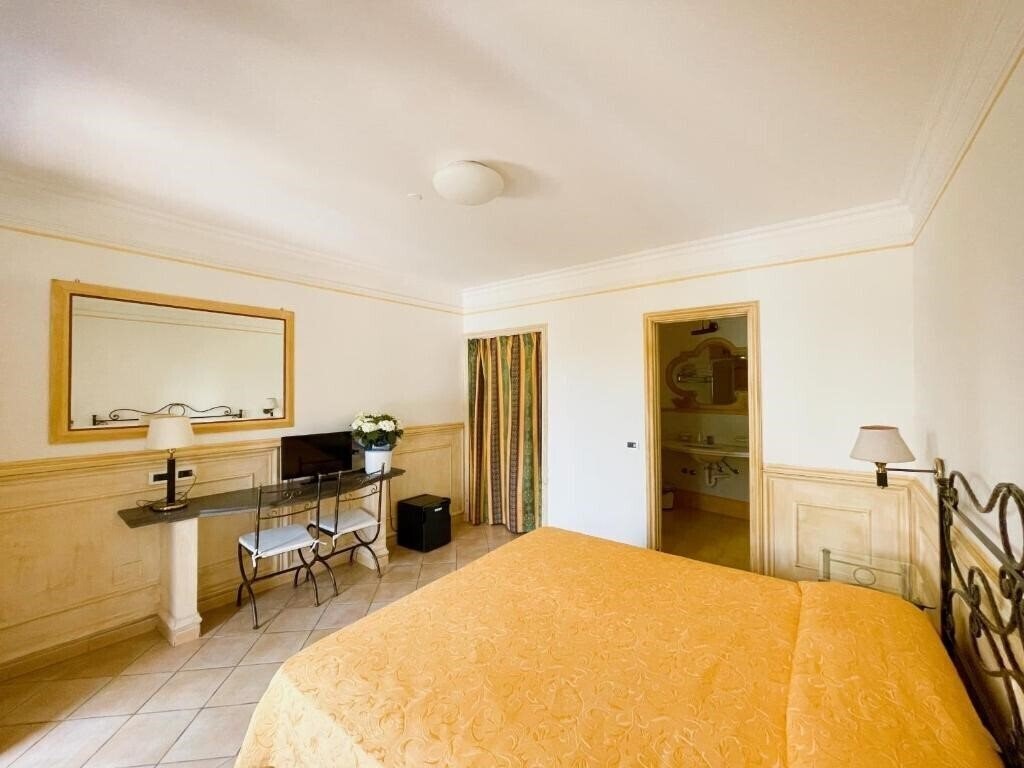 Изображение Lord Byron 3*