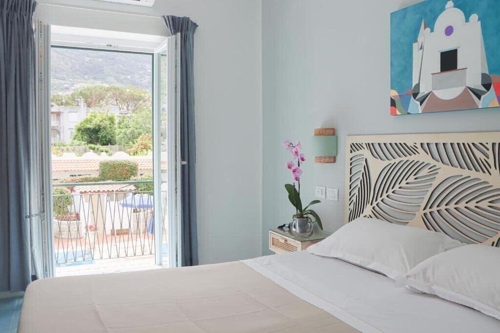 Отель Lord Byron 3*