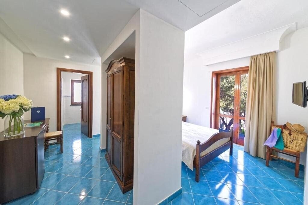 Фотография San Valentino Terme 4*