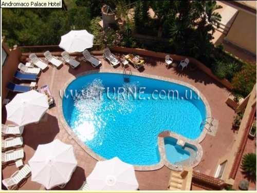 Отель Andromaco Palace 3*