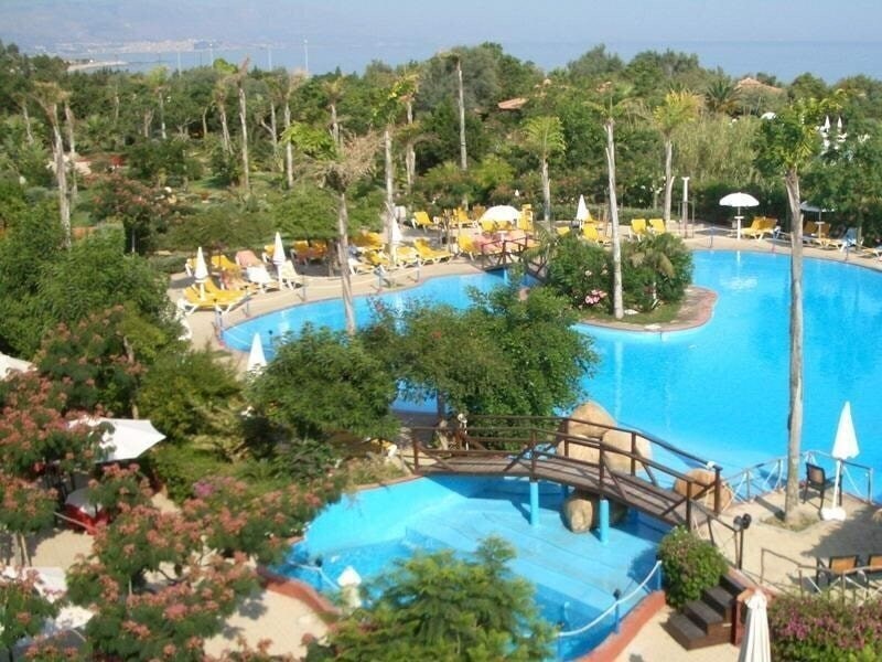 Фото Fiesta Garden Beach 4*