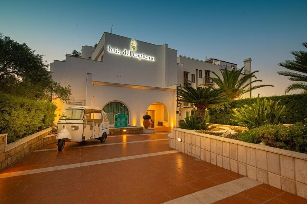 Фотография Baia Del Capitano 4*