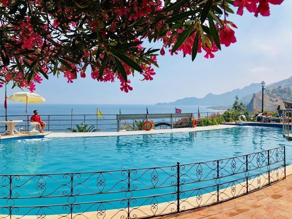 Фотография Baia Taoramina 4*