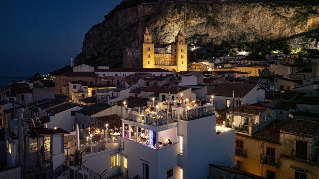 Отель La Giara Hotel Cefalu 3*
