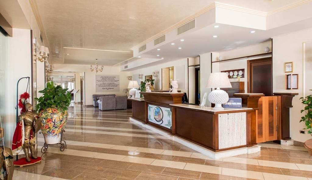 Картинка Diamond Naxos Taormina 5*