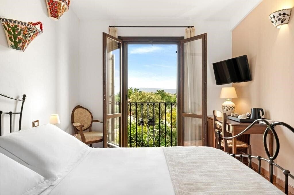 Отель La Corte del Sole 4*